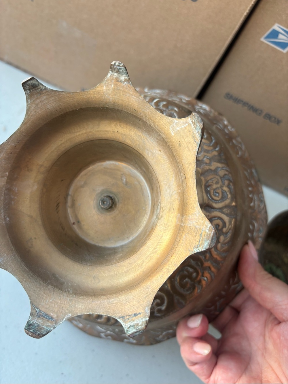 Vintage Brass Bronze Decorative Footed Bowls - Brown Brass Finish - Picture 11 of 14